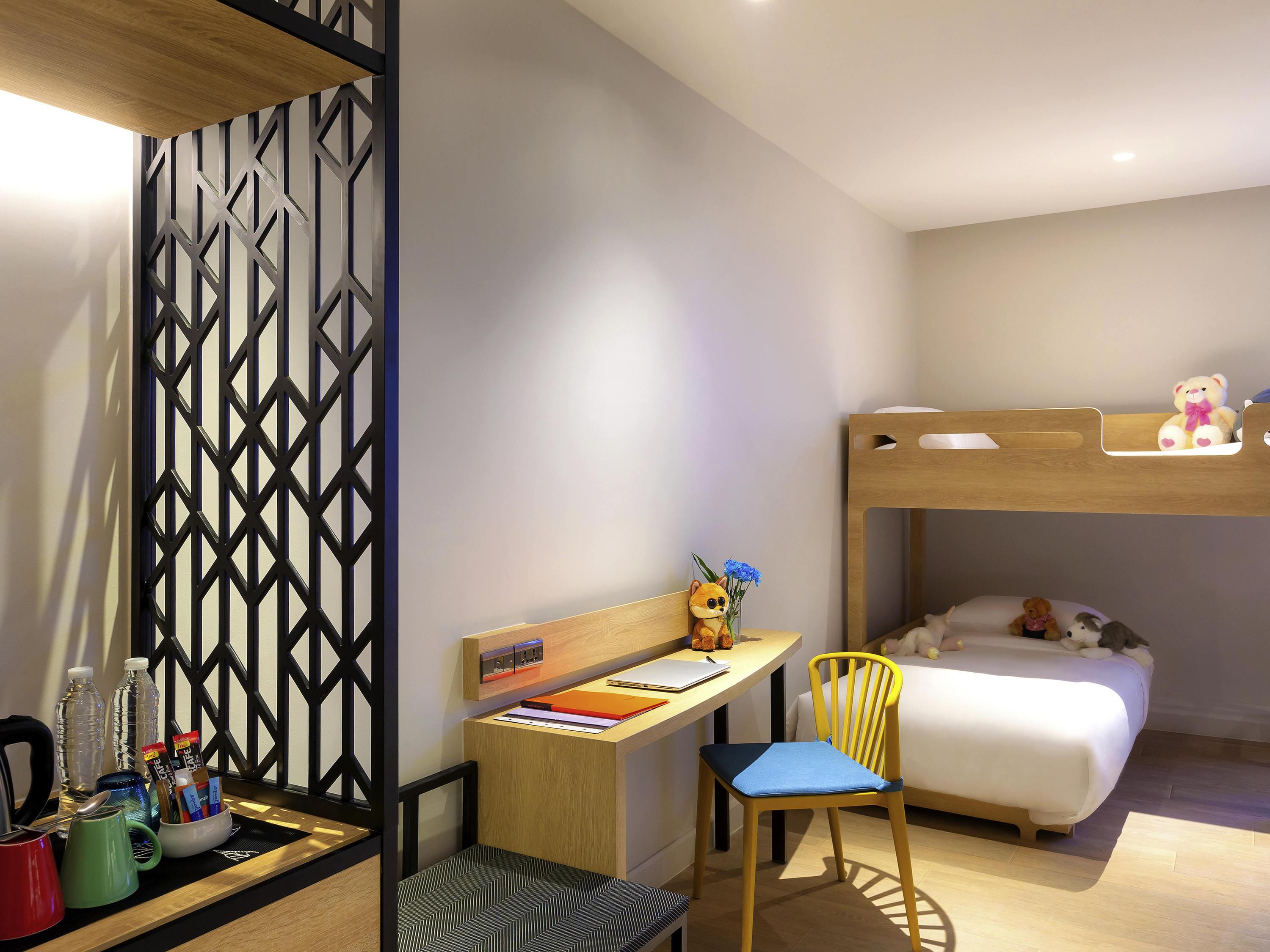 Hotel Ibis Styles Bangkok Ratchada Exterior foto