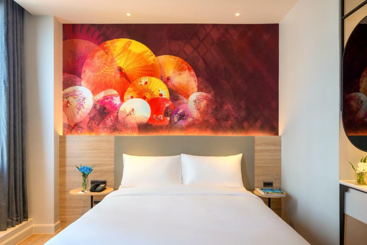 Hotel Ibis Styles Bangkok Ratchada Exterior foto